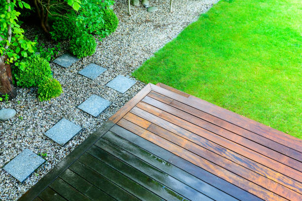 Best Pool Deck Cleaning  in Petersburg, IN